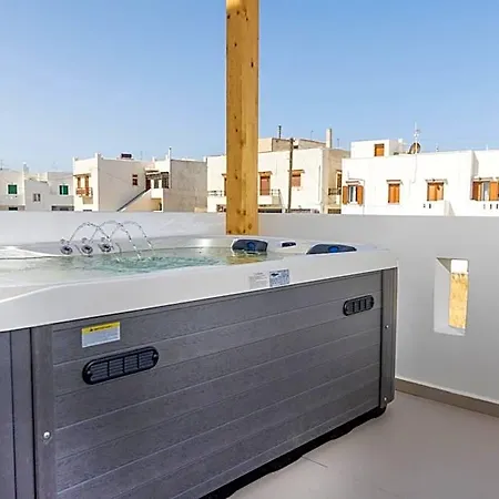 Alenor Naxos City