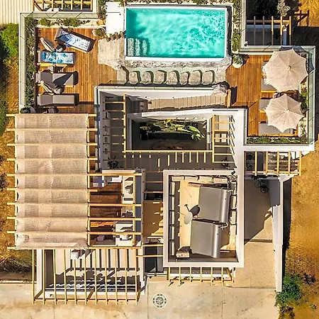 Alenor Hotel